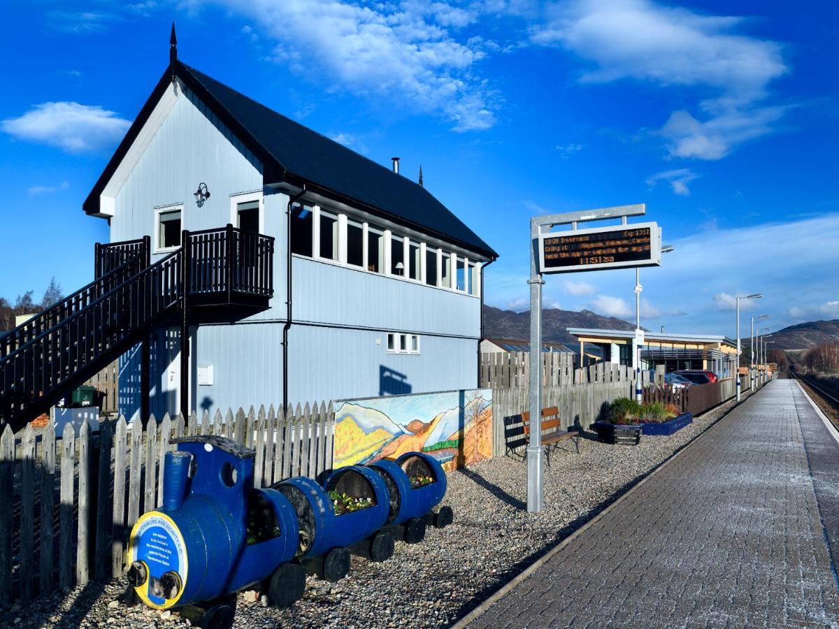 Signal Box Villa Newtonmore Eksteriør billede